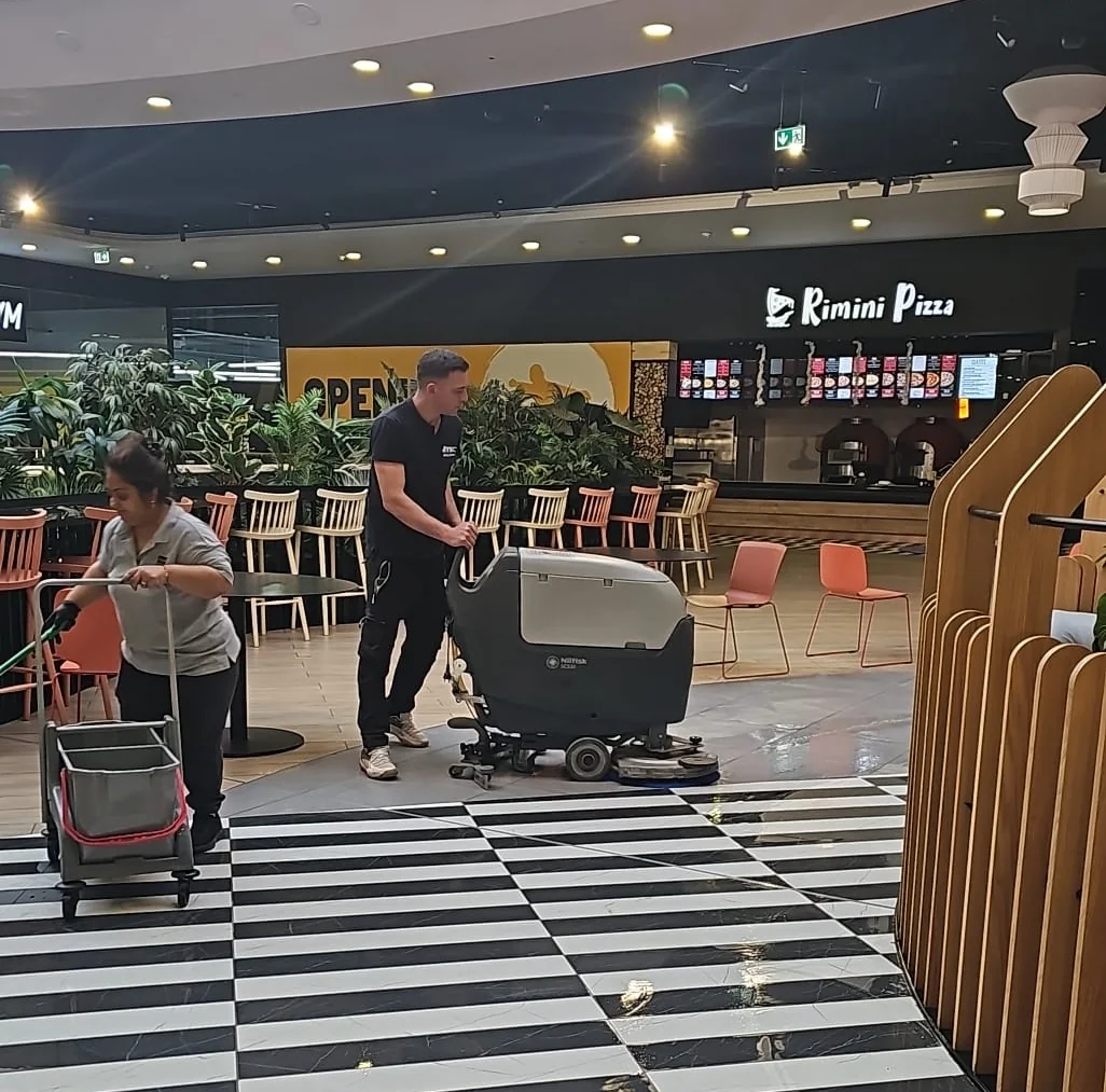 Carolina Mall Alba Iulia – Servicii de curățenie & facility services